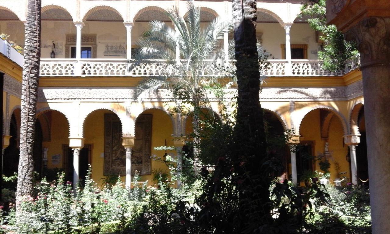 Hispalis Santa Angela Seville Exterior photo